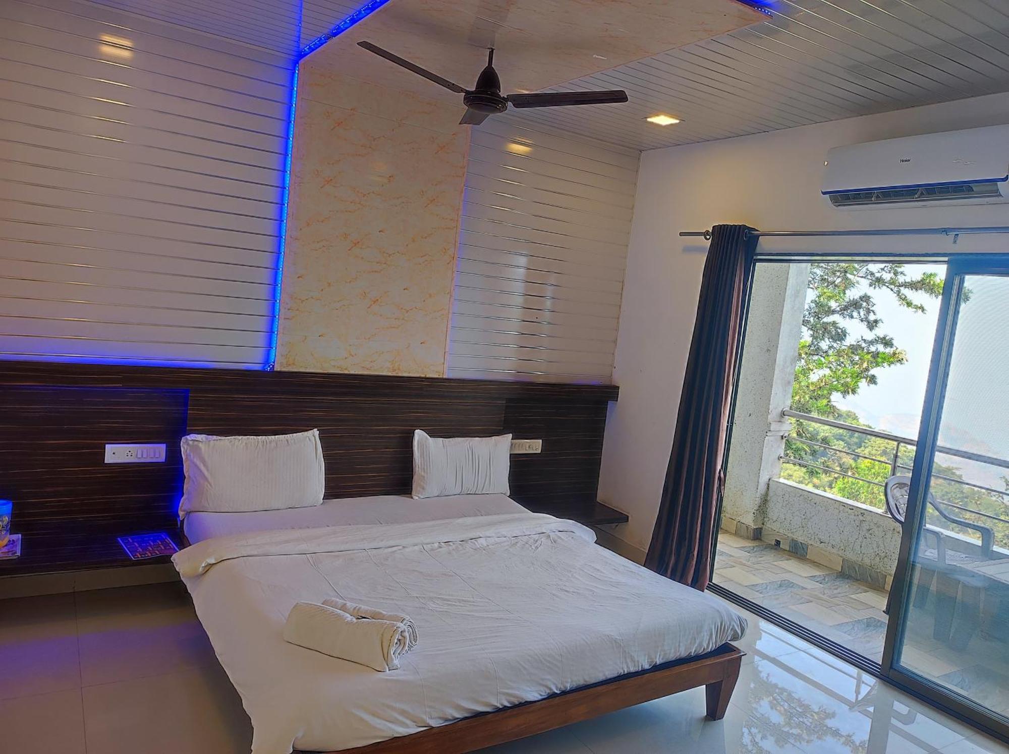 Oneness Mahableshwar Hotel Mahābaleshwar Екстериор снимка